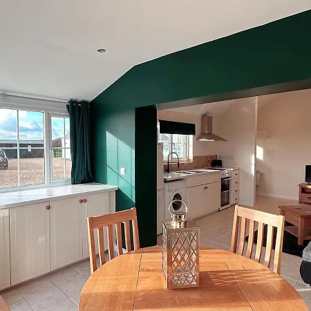 Ferienwohnung Pheasants Nook Narberth Exterior foto